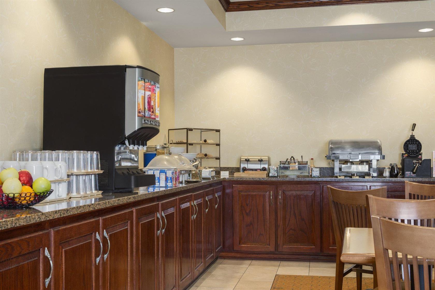 Country Inn & Suites By Radisson, Madison, Al Εξωτερικό φωτογραφία